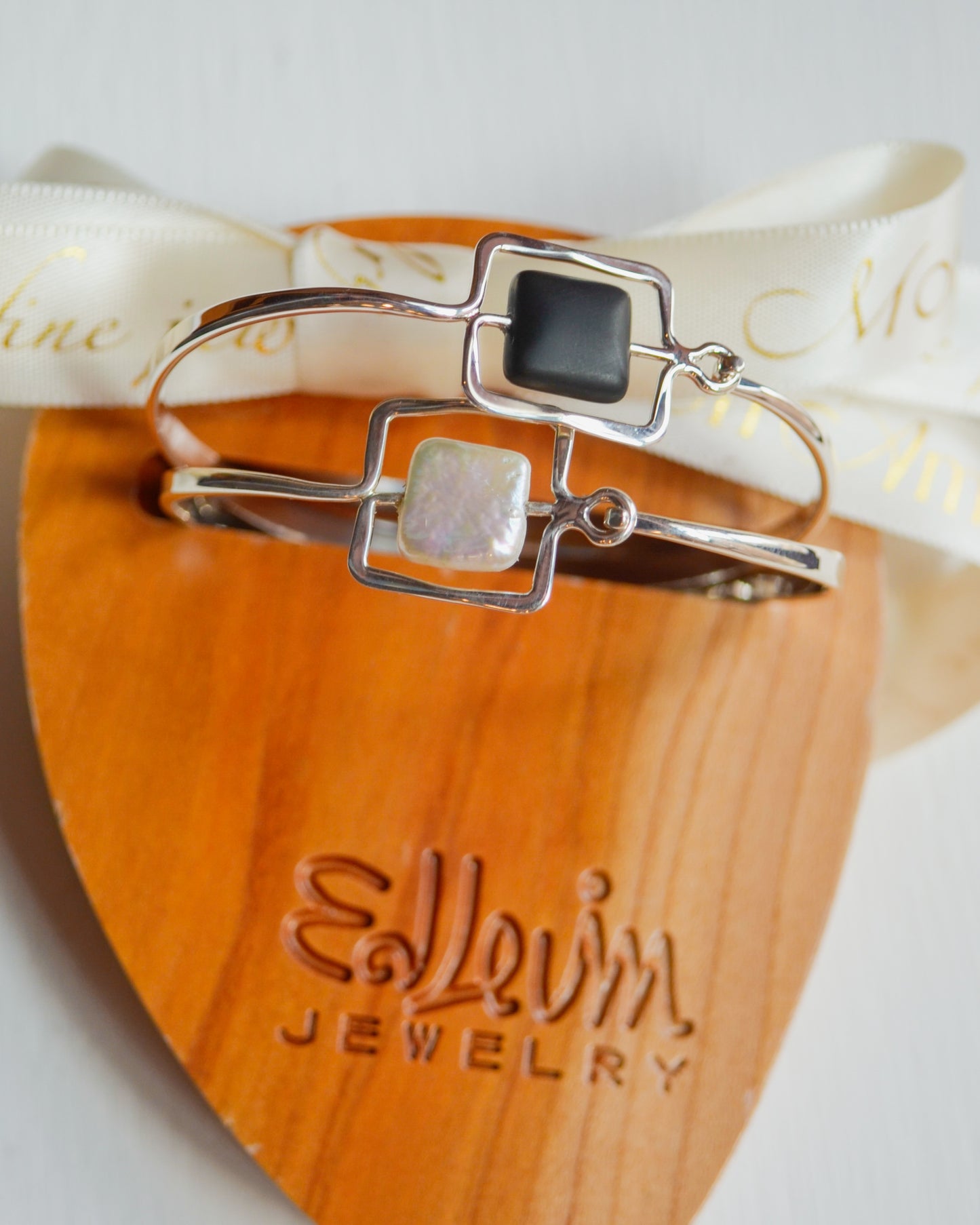 SS Zenith w/Pearl Bracelet BR77212P-LM