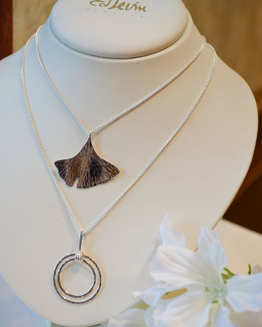 SS Ginkgo Necklace PE39512-18