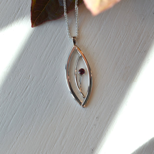 SS Rhodolite Garnet Flora Necklace PE45012RG-18