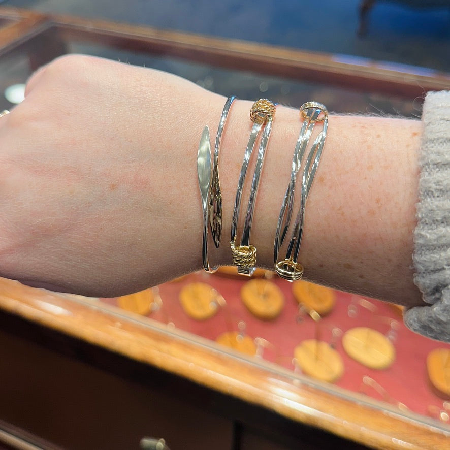 SS/YG Knot-i-cal Bracelet BR11942 - LM