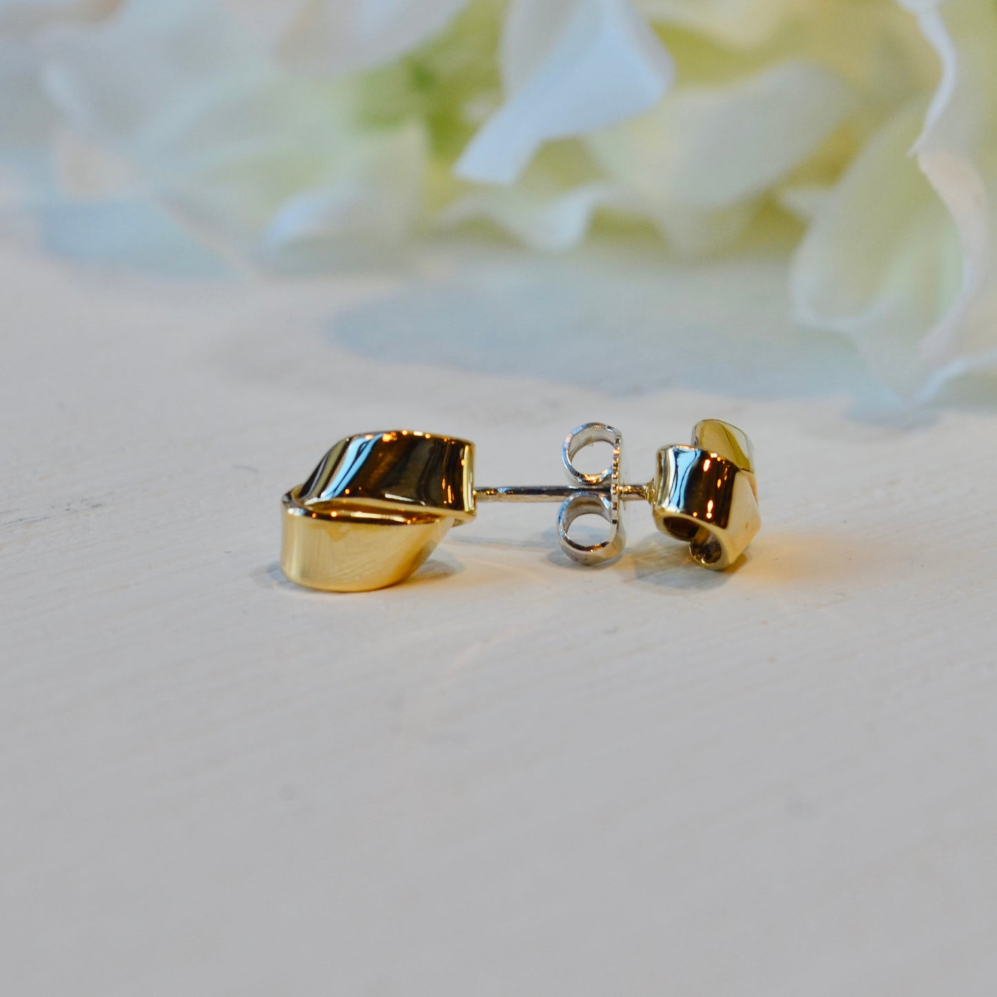 SS/YG Love Knot Earring EA18122