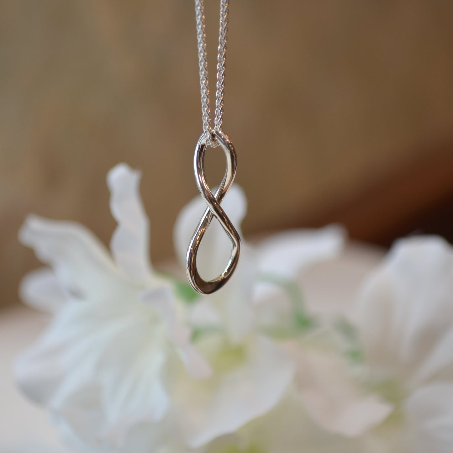 SS Infinity Necklace PE54212-18