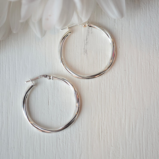 SS Twist Hoops 689096