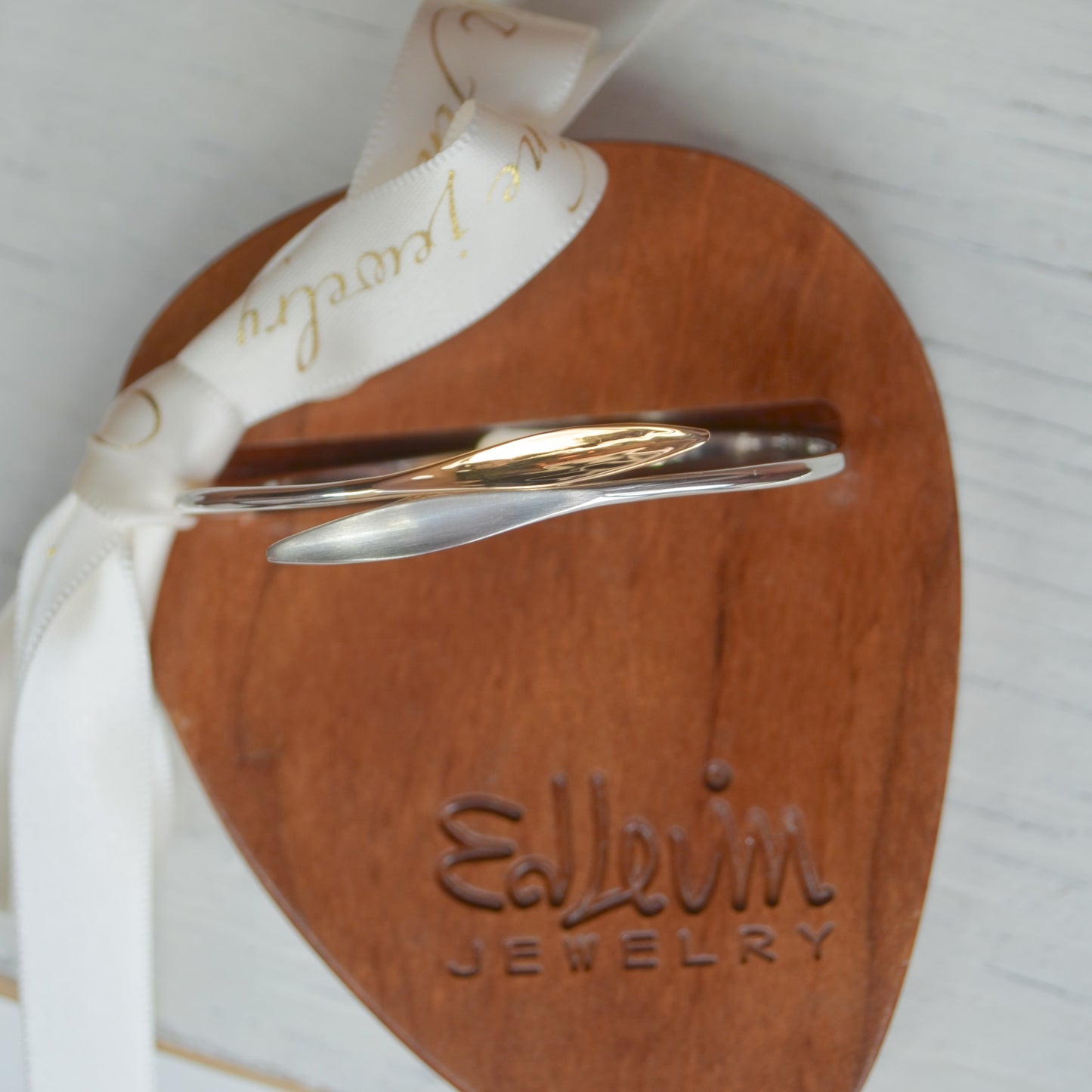 SS/YG Willow Swing Bracelet BR89142-LM