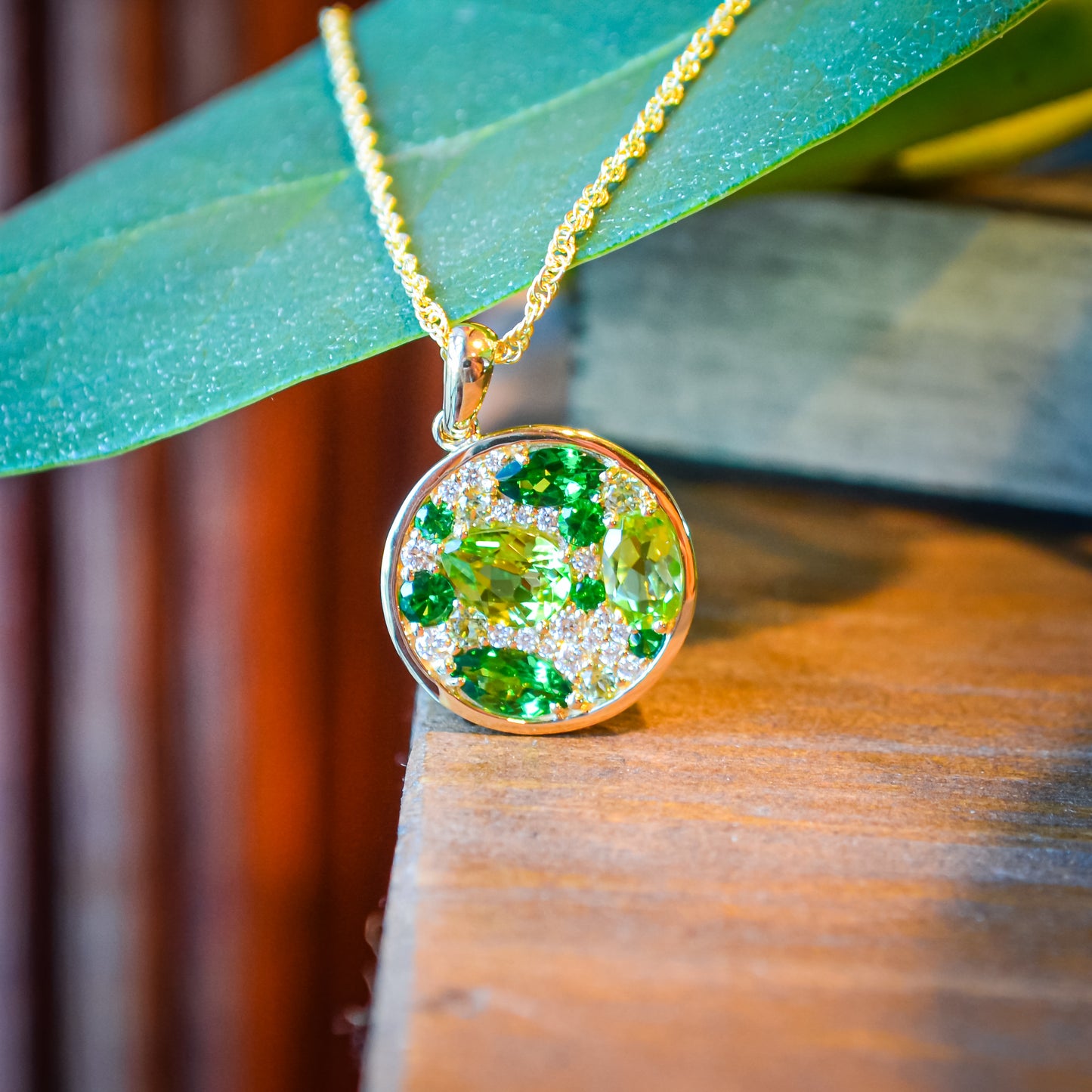 14kY 2.20ct Tsavorite & Peridot, .17ct Dia Neck N8641