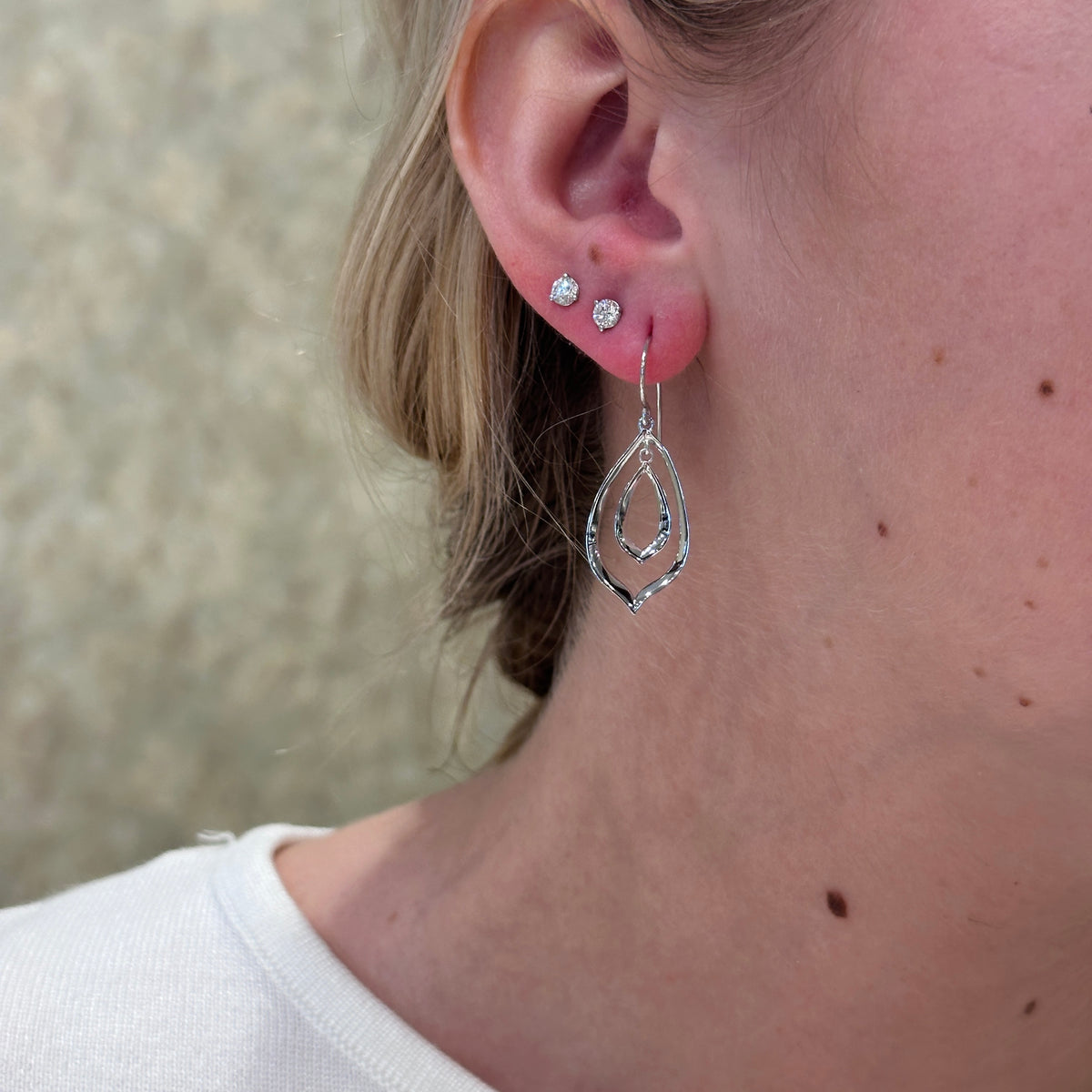 SS Double Teardrop Dangle Earring SEW82YA