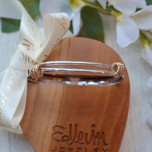 SS/YG Knot-i-cal Bracelet BR11942 - LM