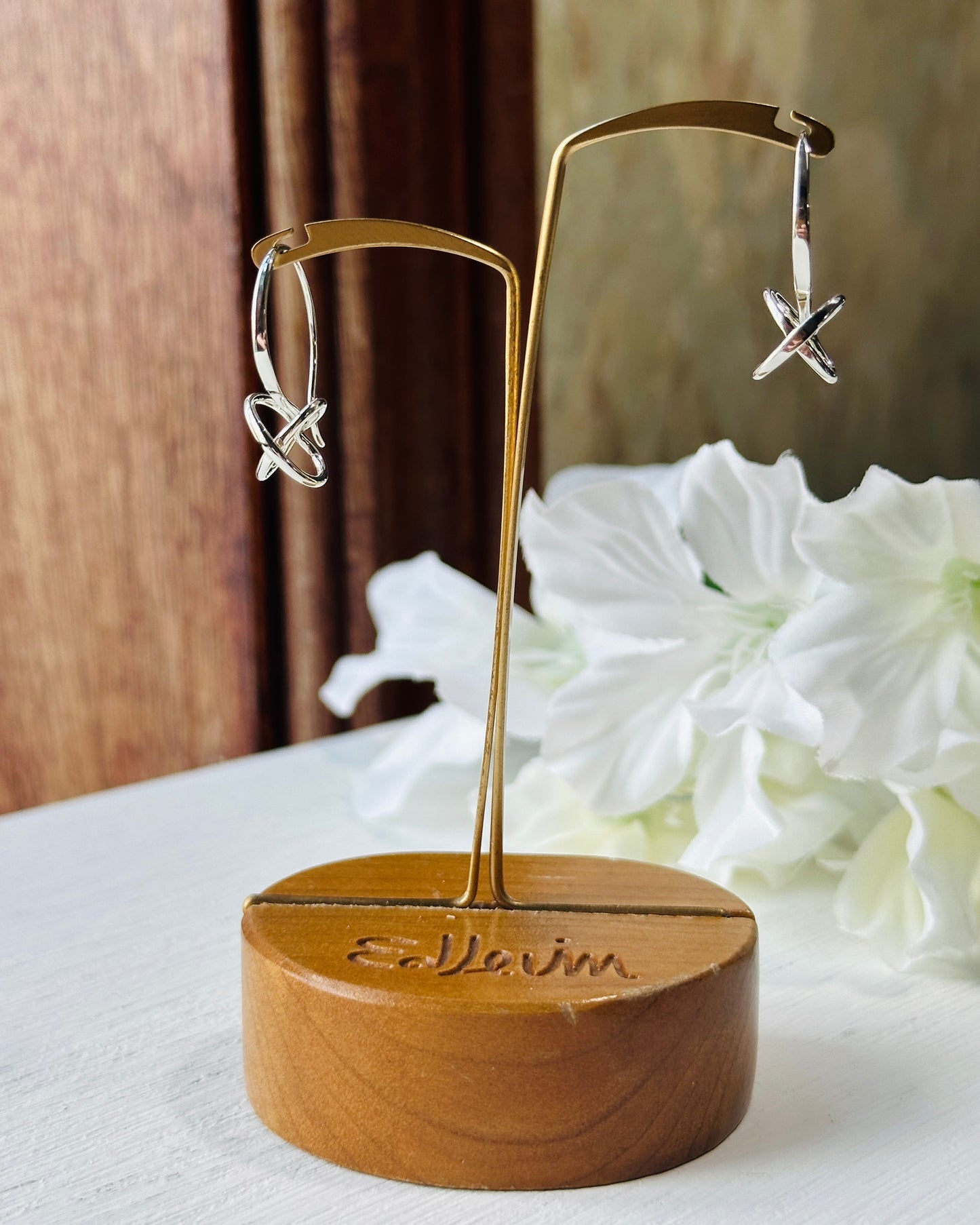 SS Kiss Earring EA67512