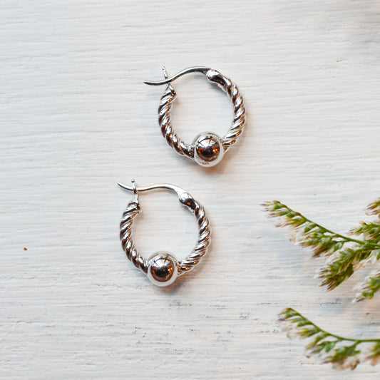 SS 15mm Twist Hoop SE5418