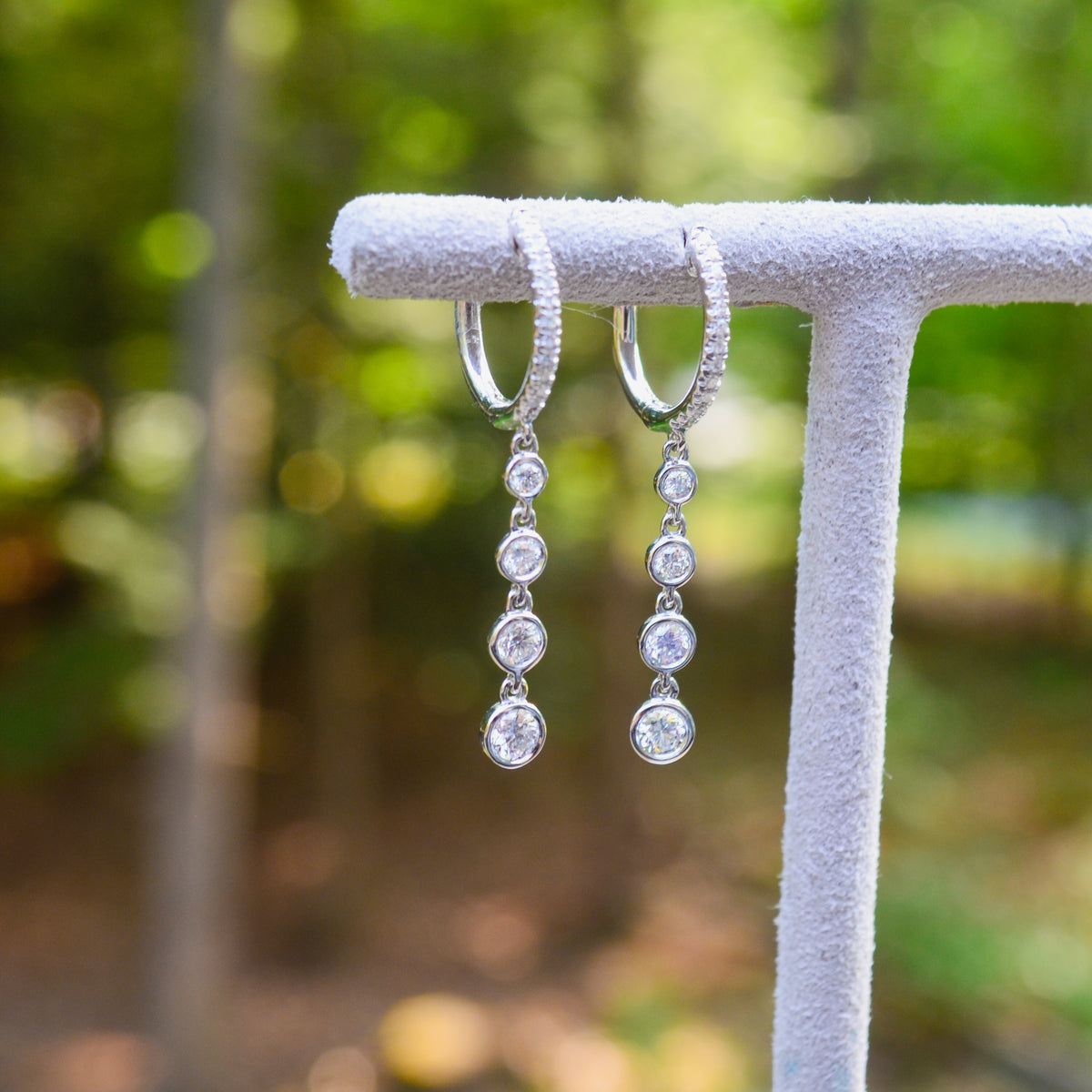 14kW .45cttw Diamond Bezel Earring SC55022245