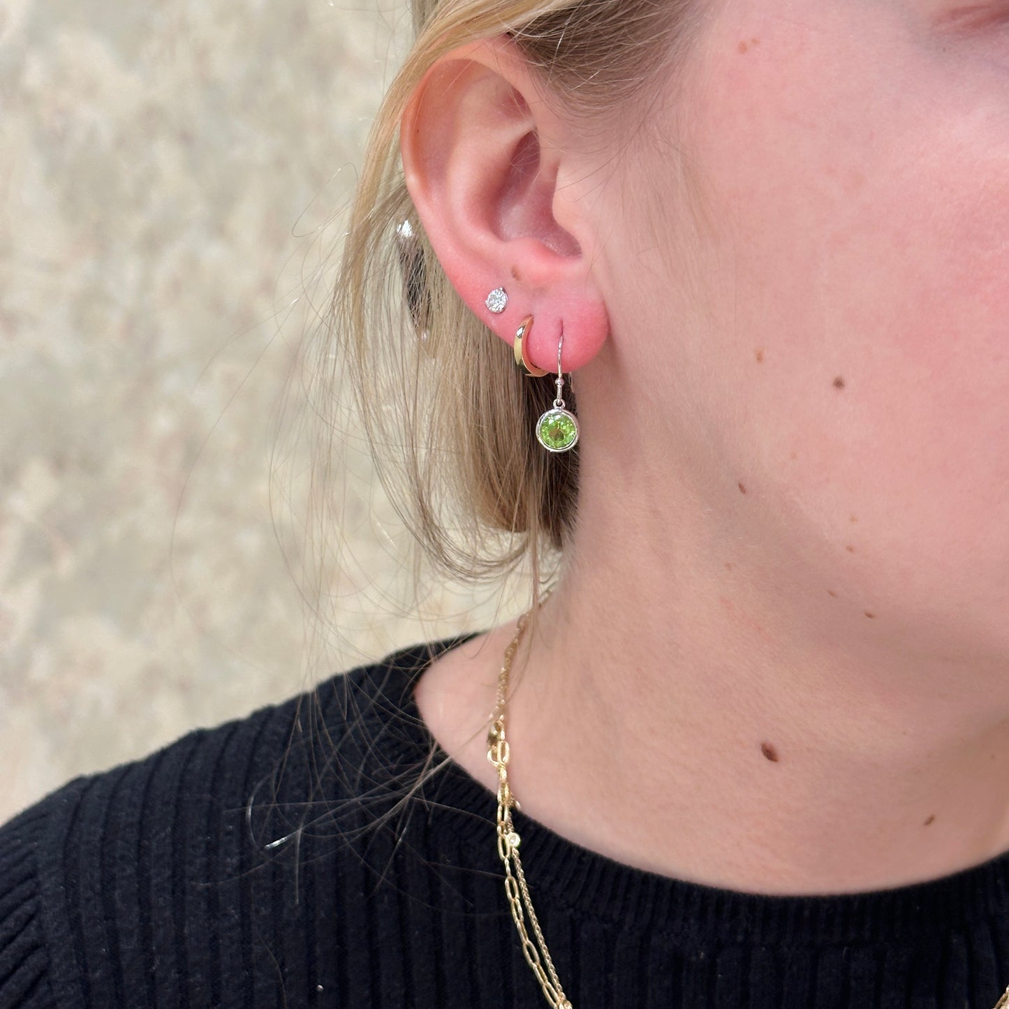 SS 6mm Peridot Dangle Earring