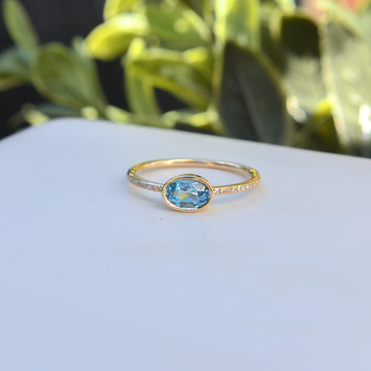 14kY .52ct Blue Topaz .07cttw Diamond Ring SC55008544 - 7