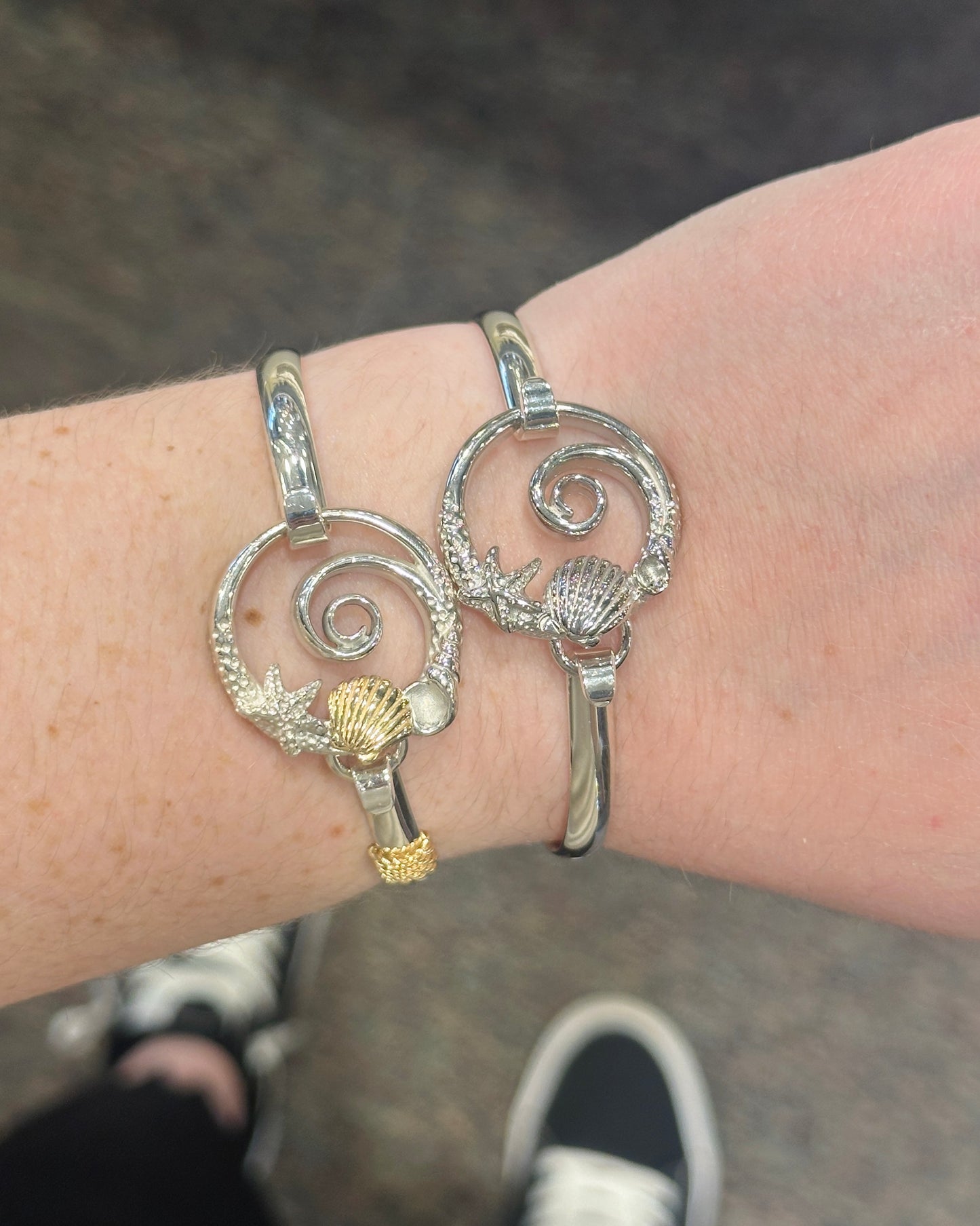 SS/YG Sealife Clasp ZB5973