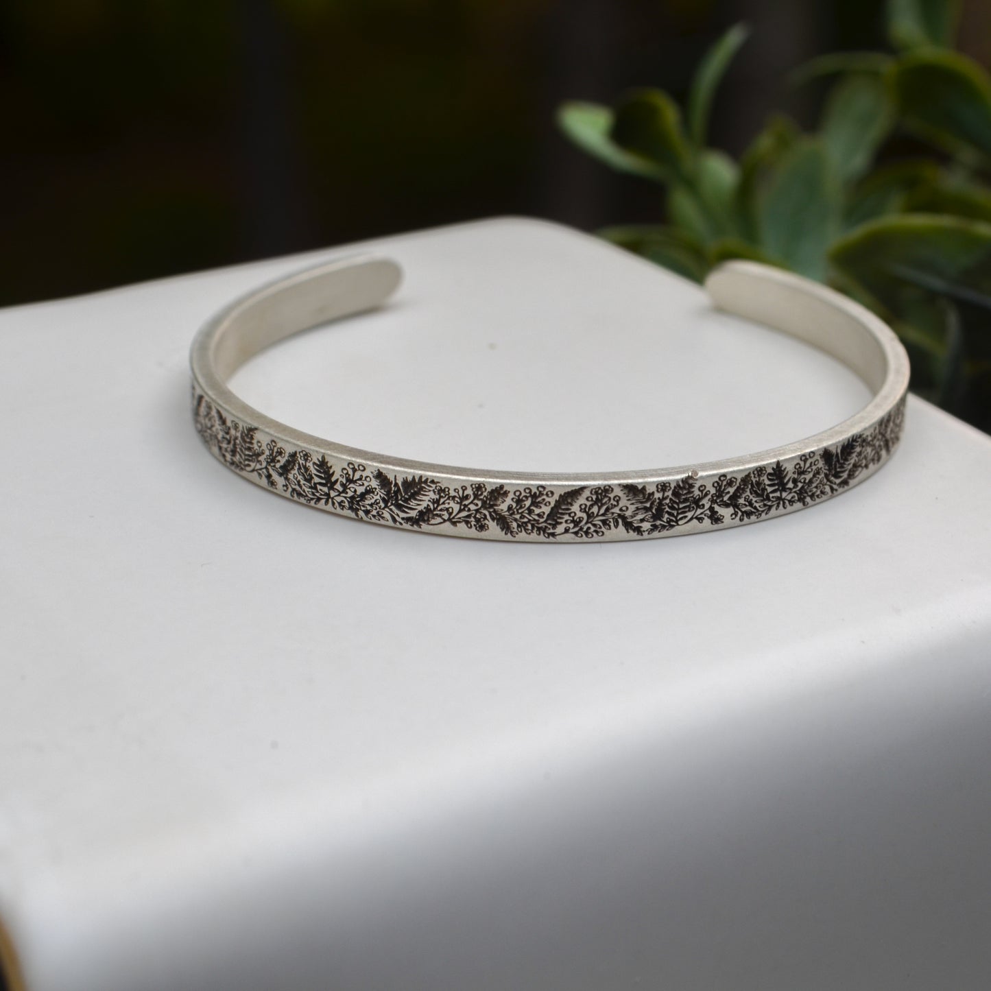 SS Floral Cuff Bracelet - 6"