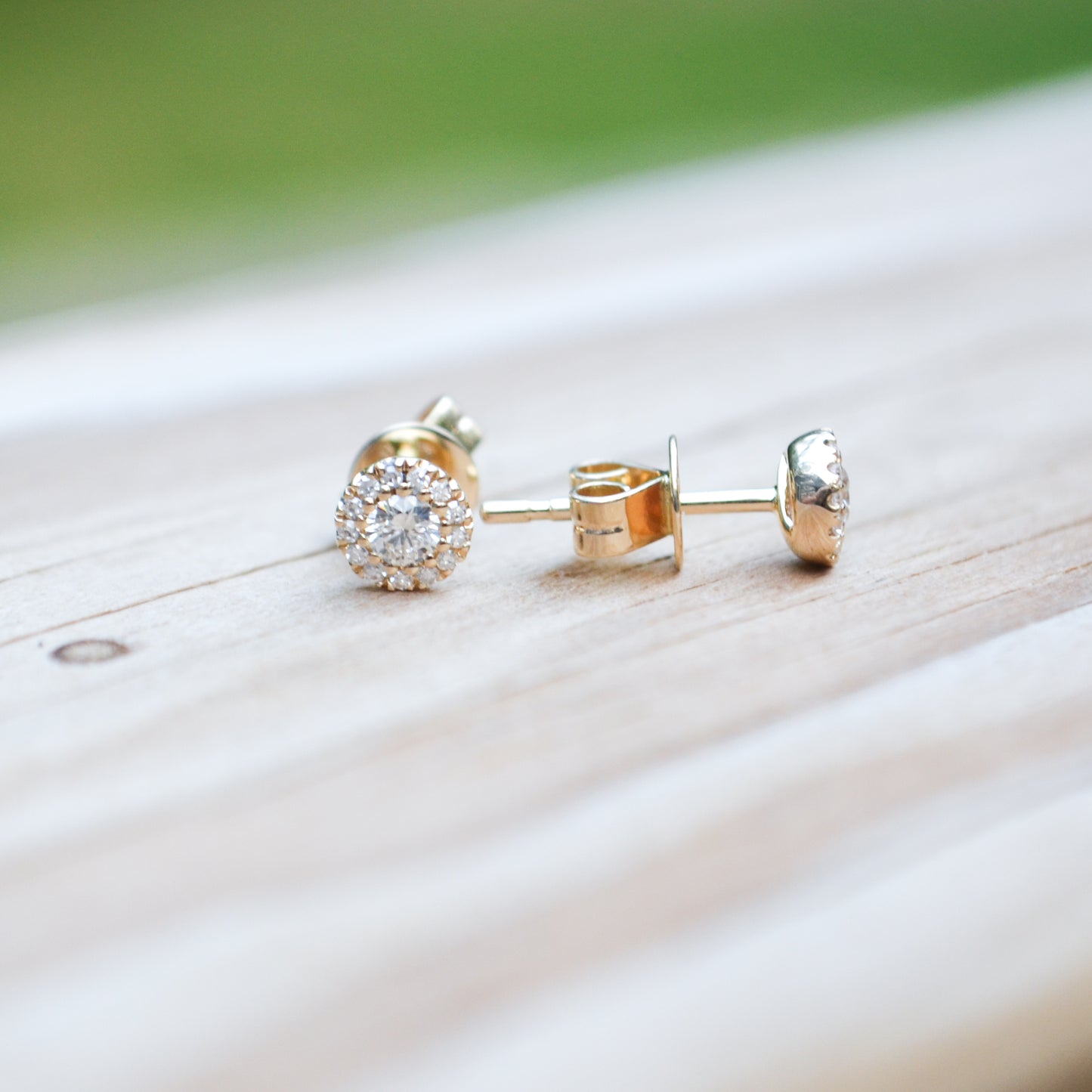 14kY .24cttw Diamond Halo Stud SC55002600