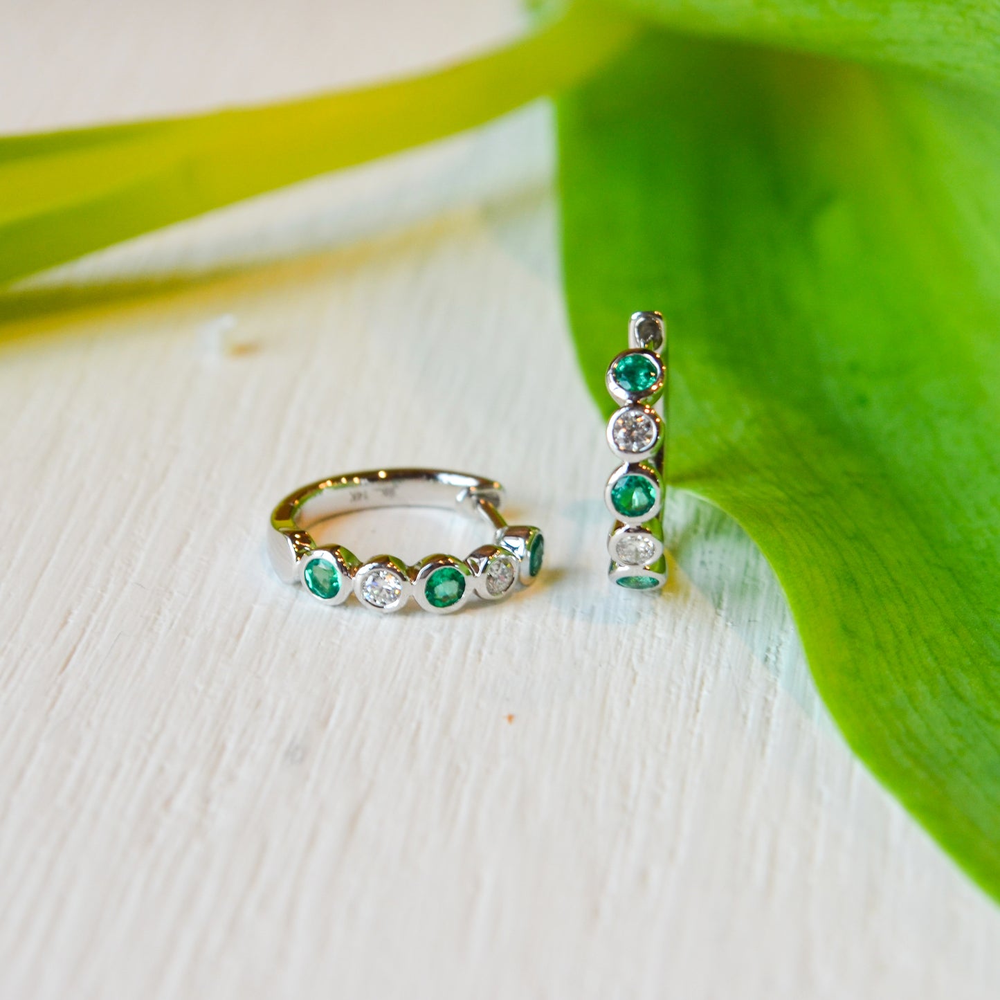 14kW .33ct Emerald .16ct Dia Huggie SC55026746