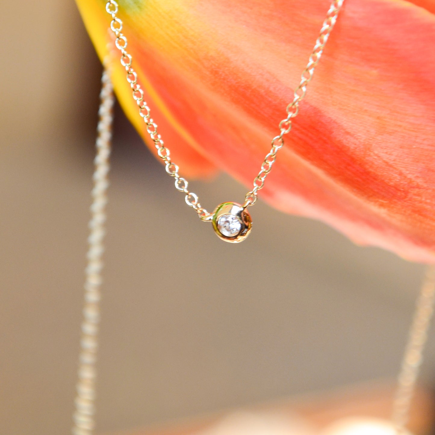 14kY .03ct Dia Bezel Necklace SC55003232