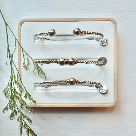 SS Twist 2 Bead Bracelet SB5409-70