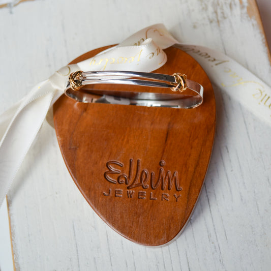 SS/YG Kiss Bracelet BR67542-LM