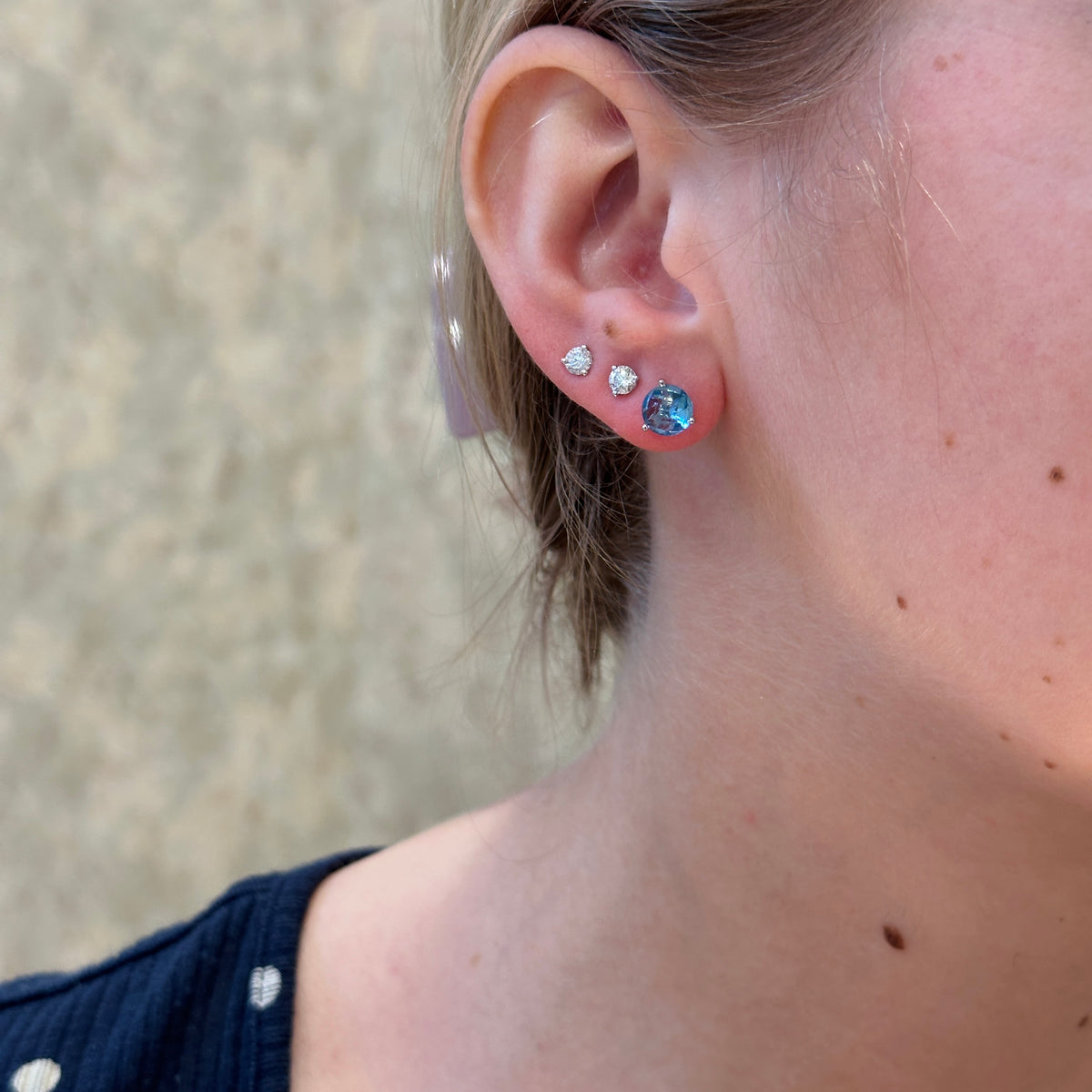 14kW 2.82ct Blue Topaz 3-Prong Stud 29501-7-EBT