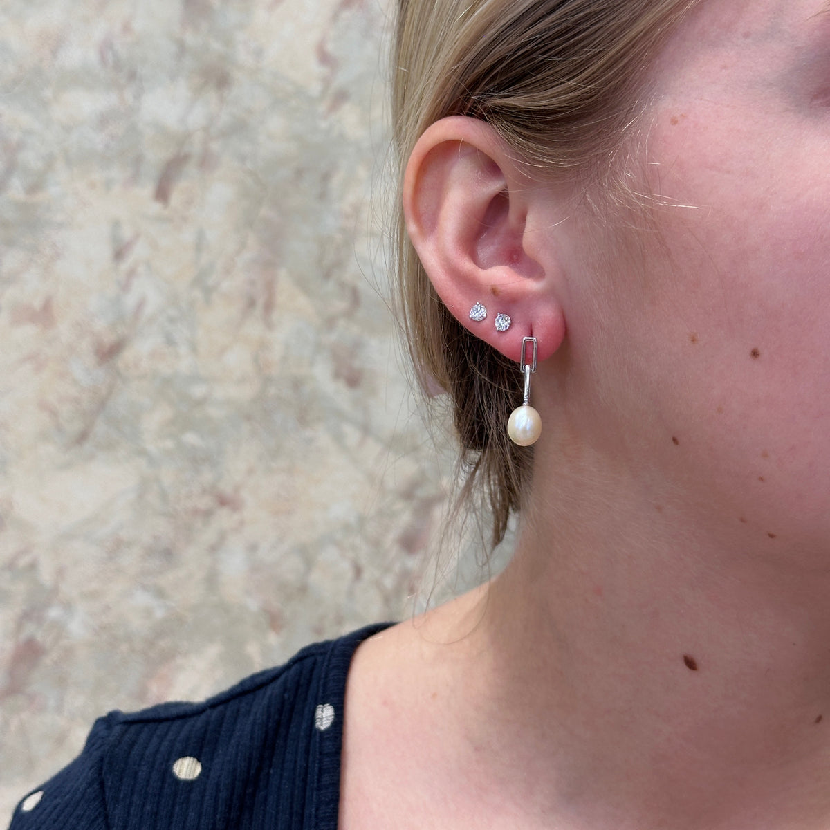 SS 7-8mm Pearl Paperclip Earring 628756