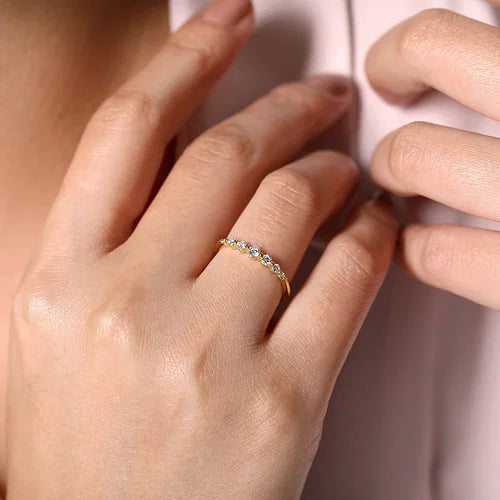 14kY .27ct Diamond Band LR51740Y45JJ