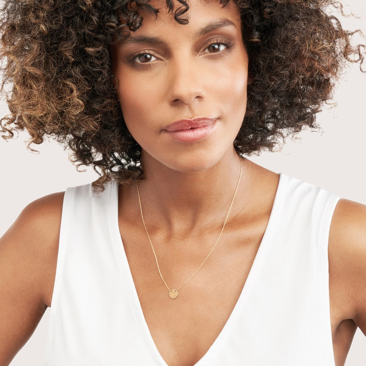 14kY Etched Mountain Mini Disc Necklace MF035836-14Y