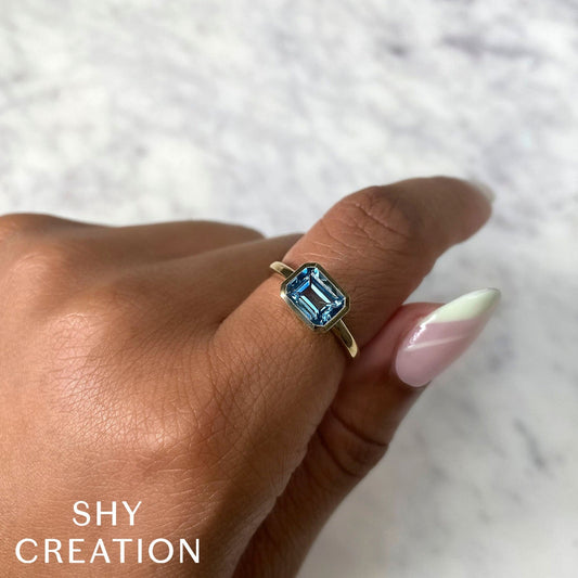 14kY 1.88ct Blue Topaz Ring SC36214764