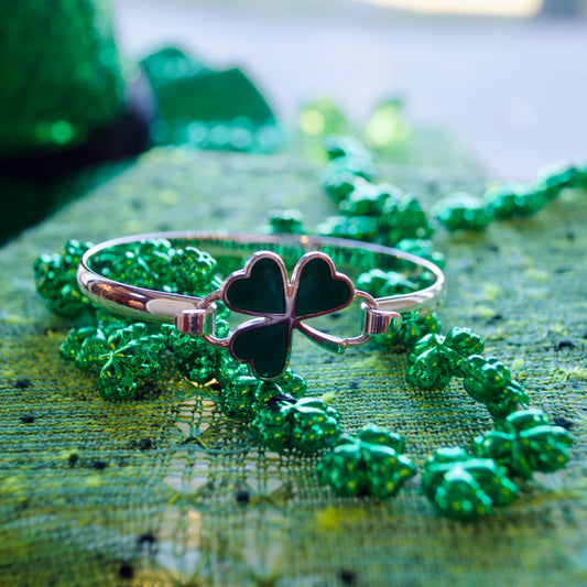SS Shamrock Clasp SB5447