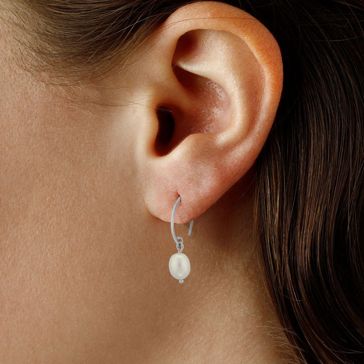 14kW FWP Mini Simple Sweep Earring 01/1085W-FP