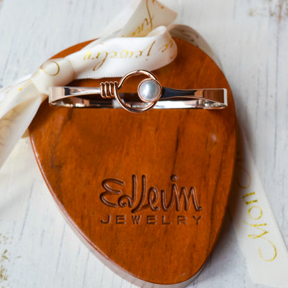 SS/RG w/ Pearl Grand Saratoga Bracelet BR34042P-LM