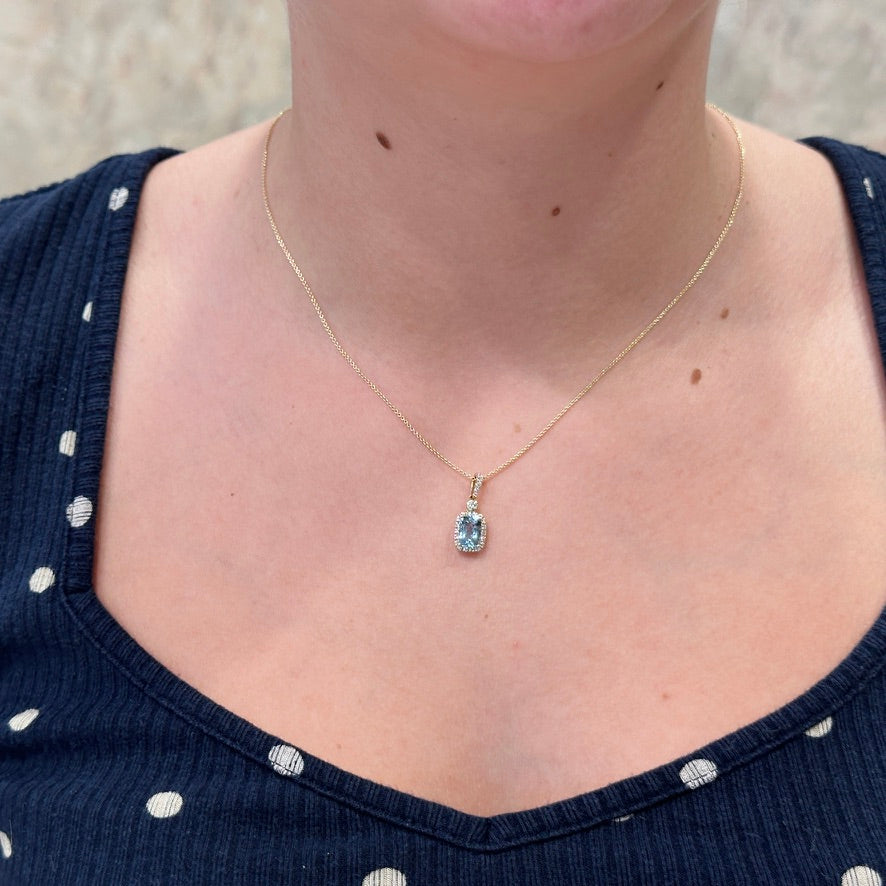 14kY .89ct Aquamarine .21cttw Diamond Necklace GNL84LDYDAQ-06