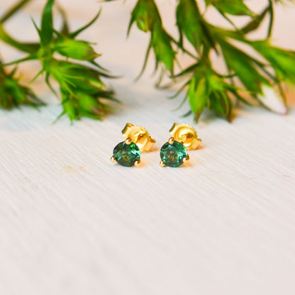 18kY .59cttw Green Tourmaline Studs