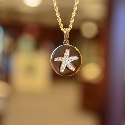 14kY .11ct Diamond Starfish Disc Necklace N8458