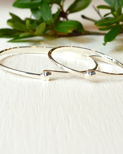 SS Petite Love Knot Bracelet BR68110KM