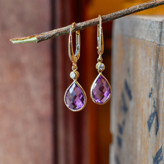 14kY Amethyst .05cttw Diamond Ear E- 0041-D-AM