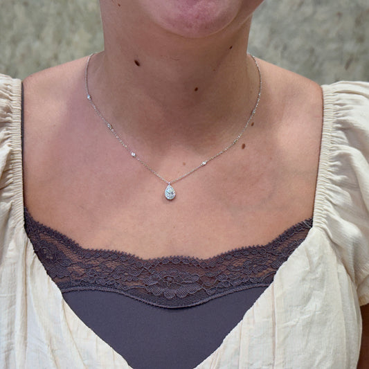 14kW .40ct Pear Diamond .21cttw Diamond Necklace SC22009024