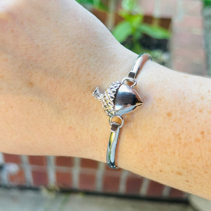 SS Acorn Clasp SB5638