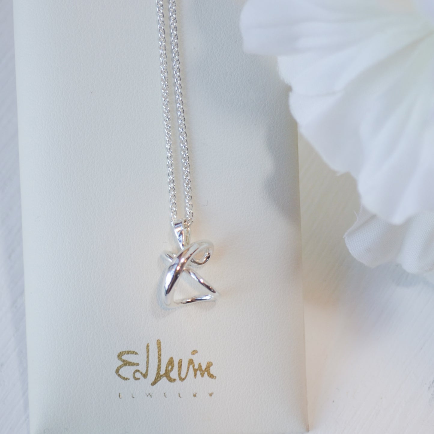 SS Secret Heart Necklace PE69212-18