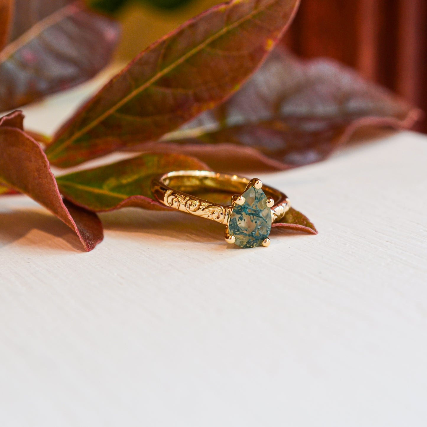 14kY 9x6mm Pear Moss Agate Ring 126333