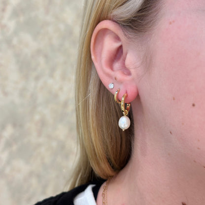 14kY Pearl Drop Hoop 03/601FWP