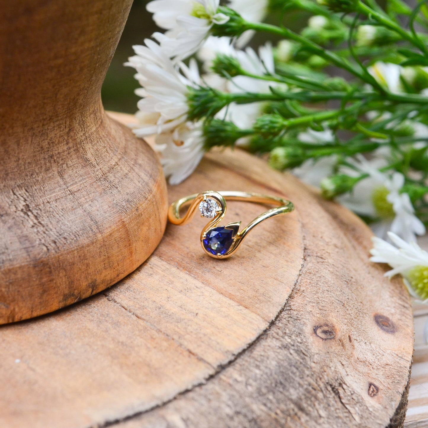 14kY .42ct Sapphire .10ct Diamond Ring R28679YS - 7
