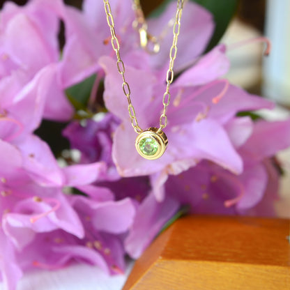 14kY 4mm Peridot Bezel Paperclip Necklace 88688