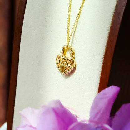 14kY Vintage Inspired Heart Lock Pendant 88259