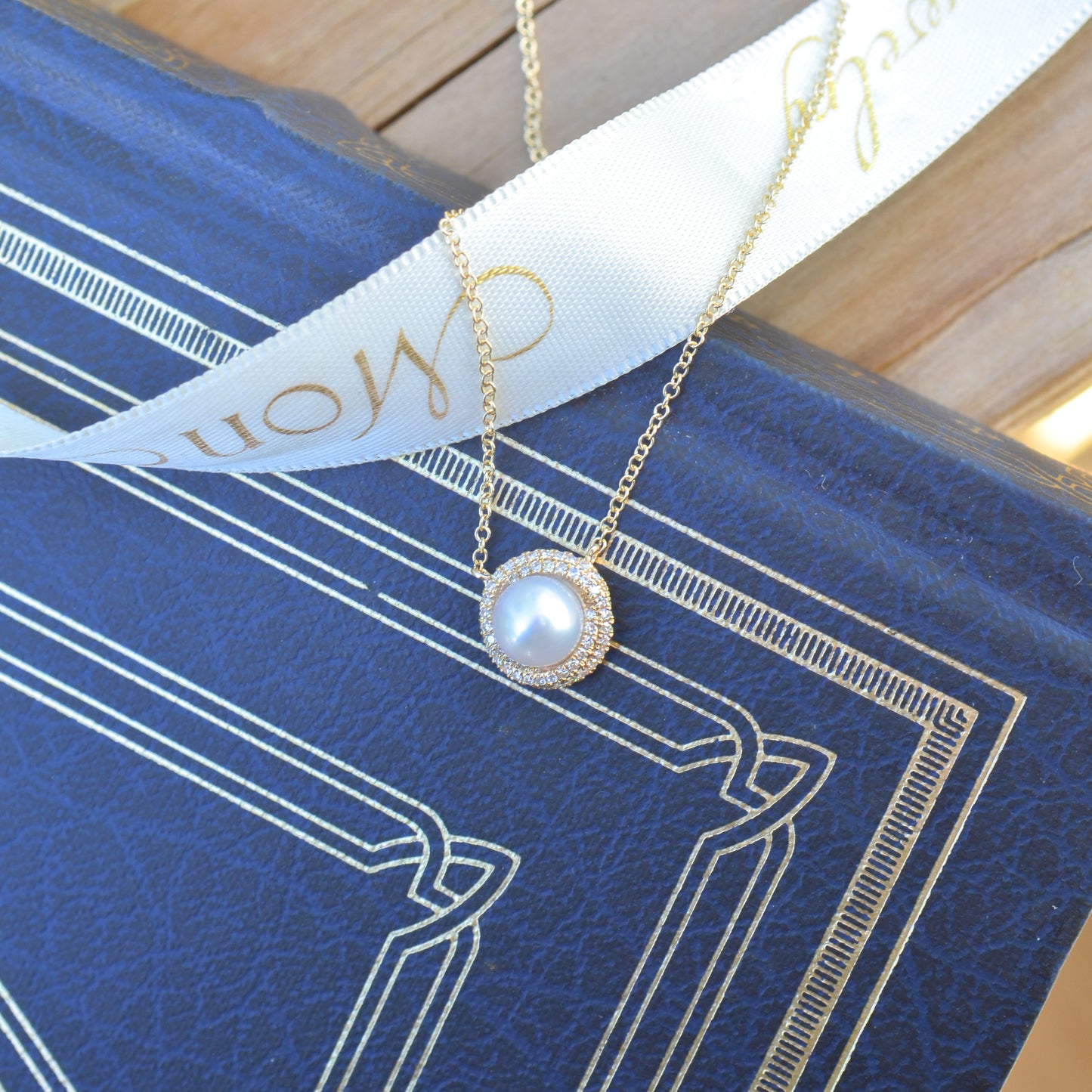 14kY Cultured Pearl .13cttw Diamond Necklace SC55026351
