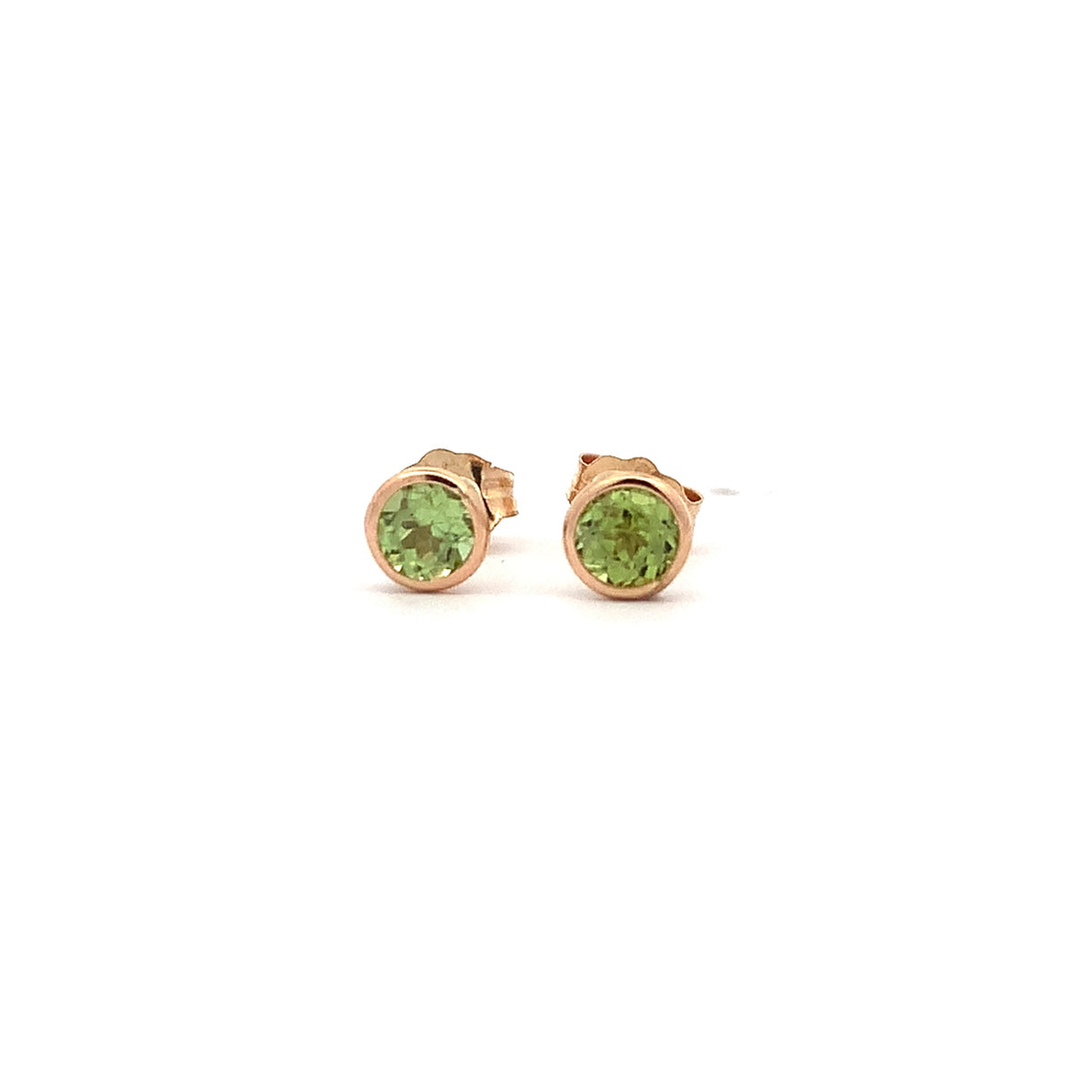 14kY 4mm Peridot Bezel Stud