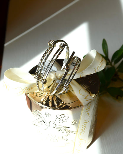 SS Petite Love Knot Bracelet BR68110KM