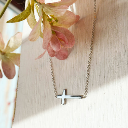 SS Sideways Plain Cross Necklace 65/602-18