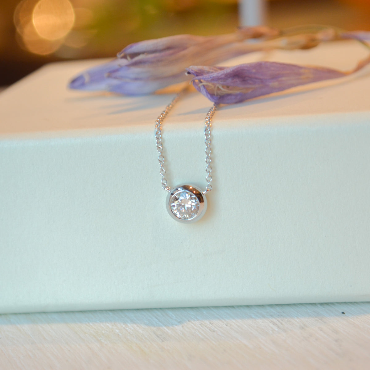 14kW .50ct Diamond Bezel Necklace CU55002281