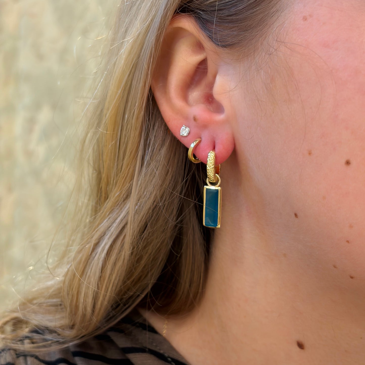18k Vermeil Apatite Hoop Dangle PE129- 3283/APO